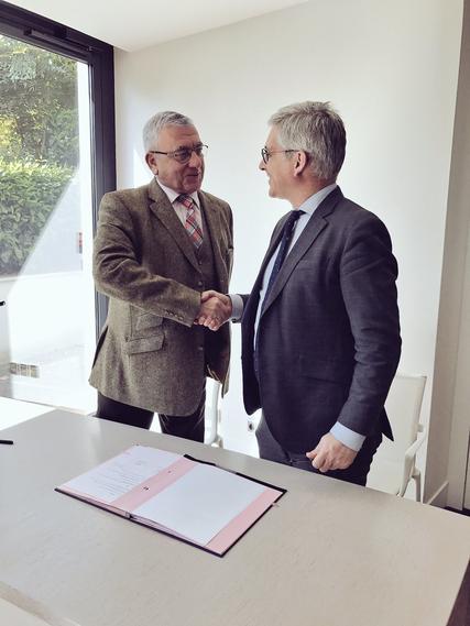 Signature Convention FHF-Groupe SNI Signature Convention FHF-Groupe SNI
